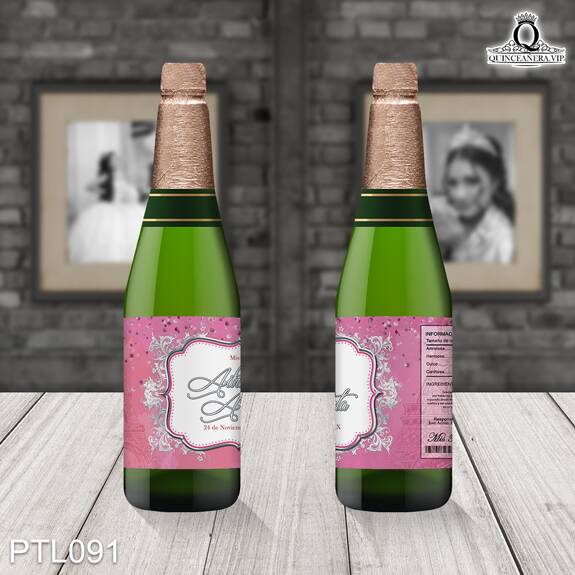 Invitaciones de 15 Años de Torre Eiffel Emblema PTL091